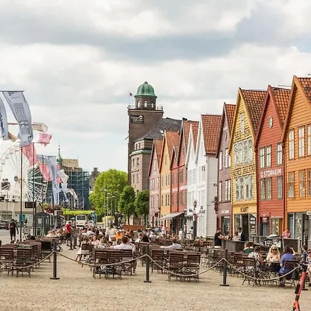 Dinbnb L The 1880 Authentic Dream I 500m To Bryggen * ברגן