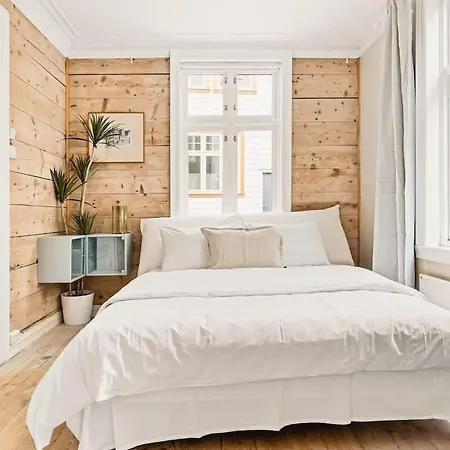 Dinbnb L The 1880 Authentic Dream I 500m To Bryggen בית נופש